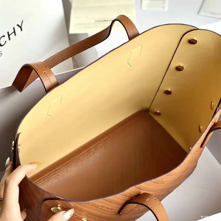 Brother sam Bag 20GV11157 Givenchy 0803